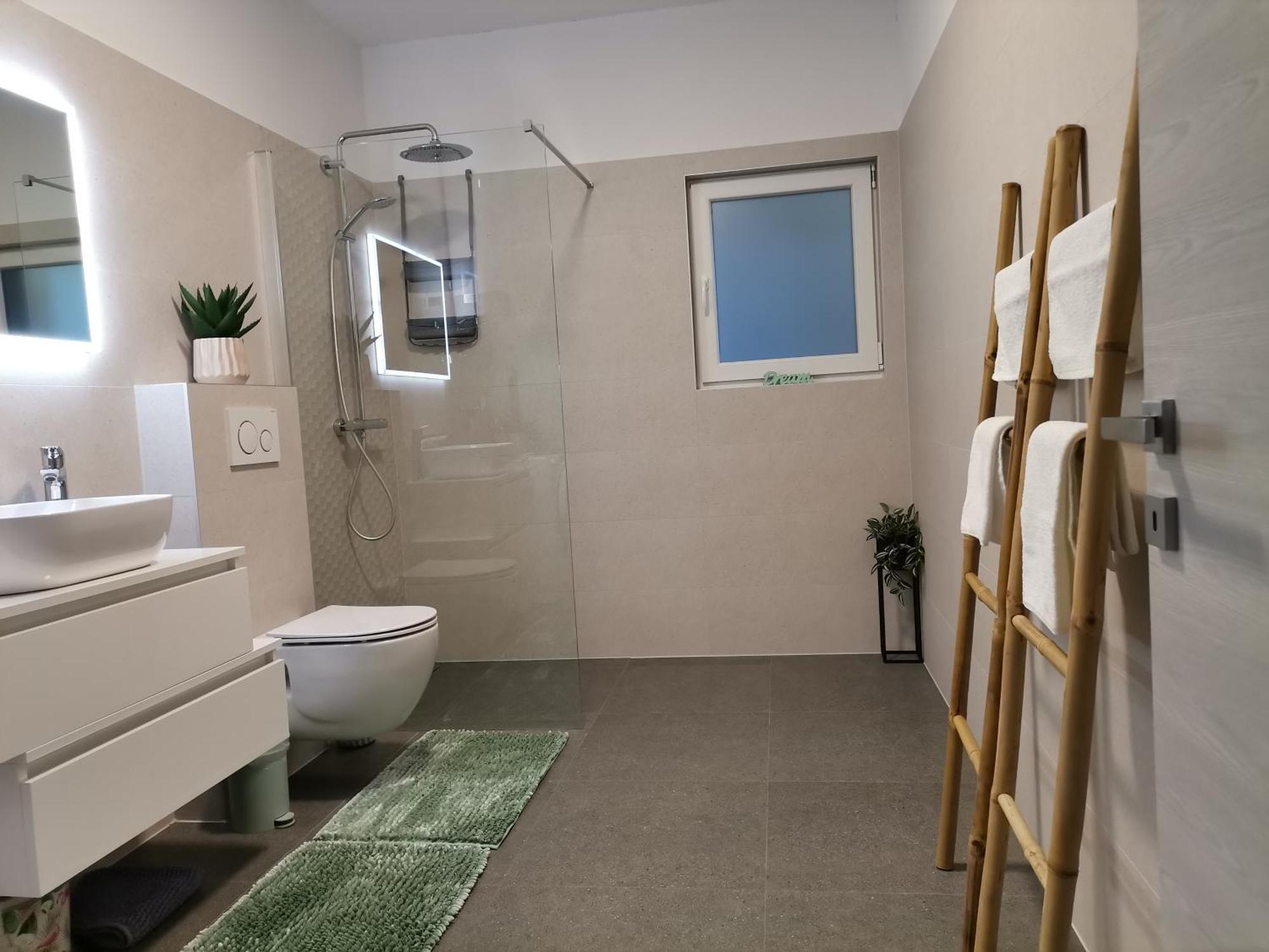 Cave With Free Parking Apartman Póla Kültér fotó